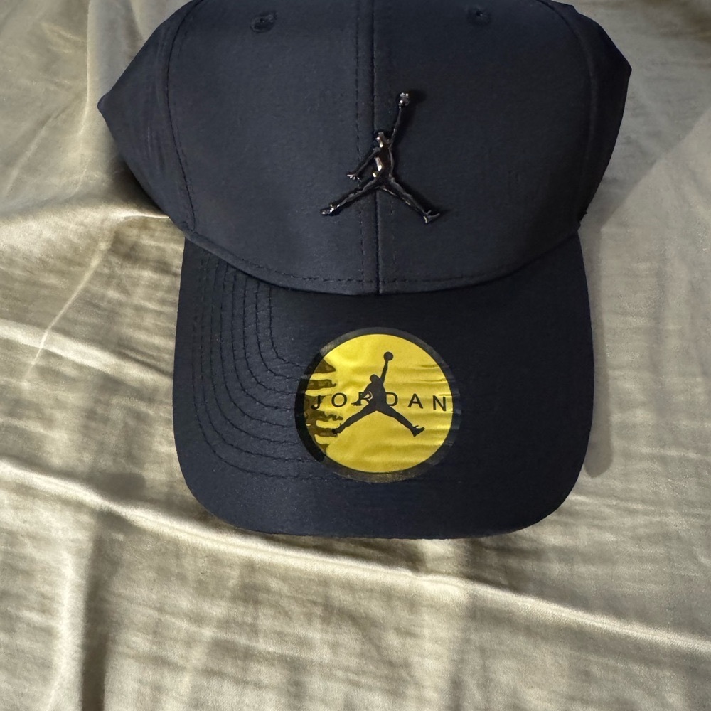 Jordan Black with Black Logo Cap